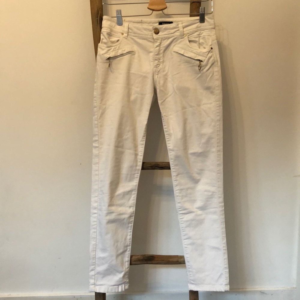 White denim trousers
